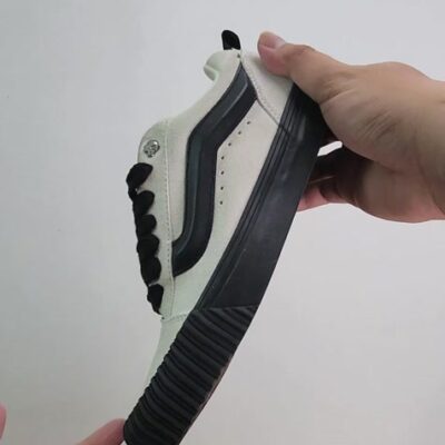 Vans Giày Knu Skool VN000CRPYB2