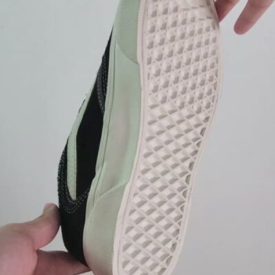 Vans Giày Rowley Classic Black Marshmallow VN0009QJBPT